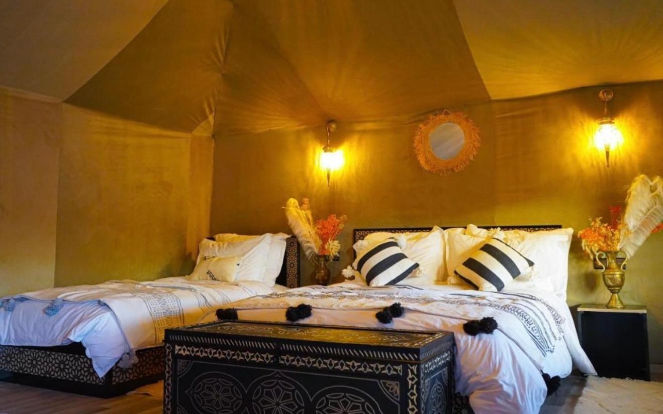 Готель Fantastic Luxury Camp Мерзуга Екстер'єр фото