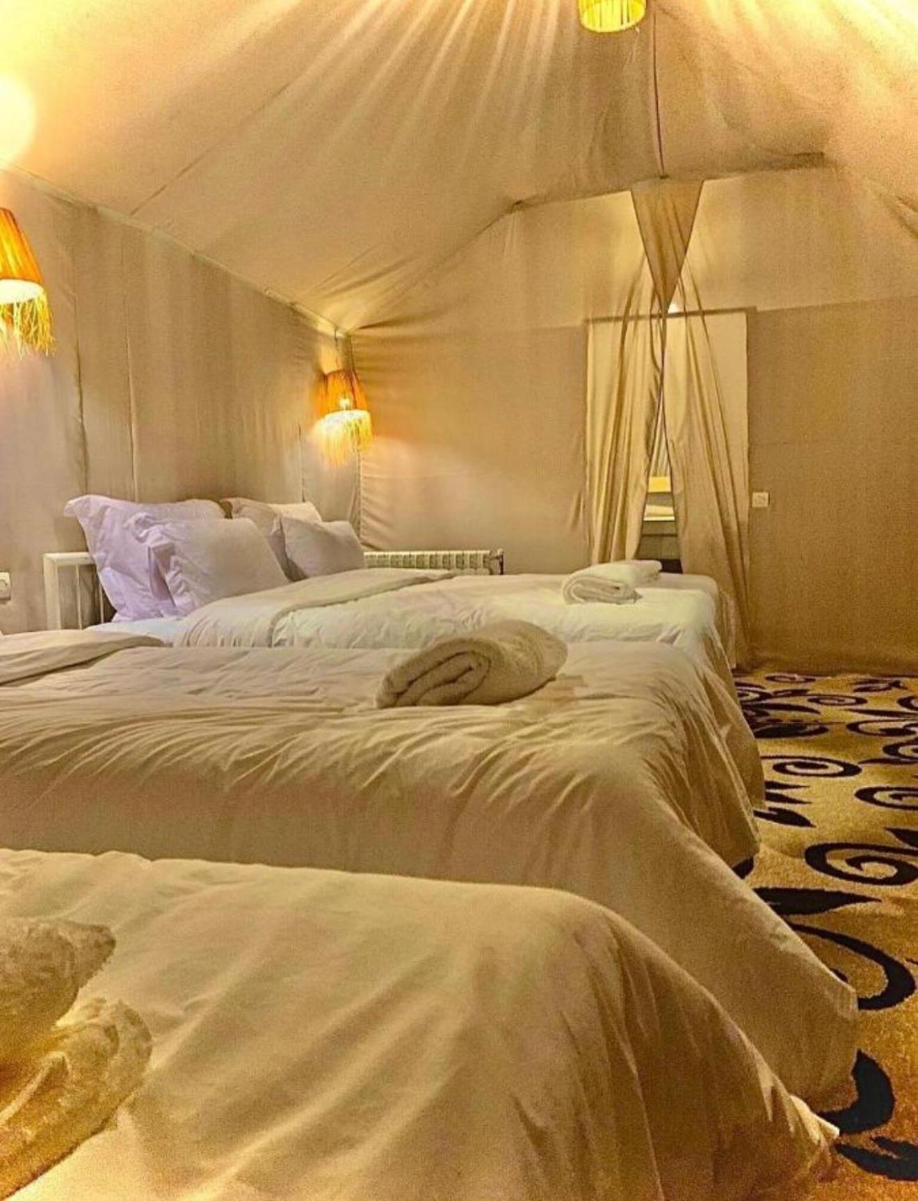 Готель Fantastic Luxury Camp Мерзуга Екстер'єр фото